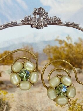 VINTAGE CORO Green Moonglow Floral Cluster AB Center Beaded Clip Earrings MCM